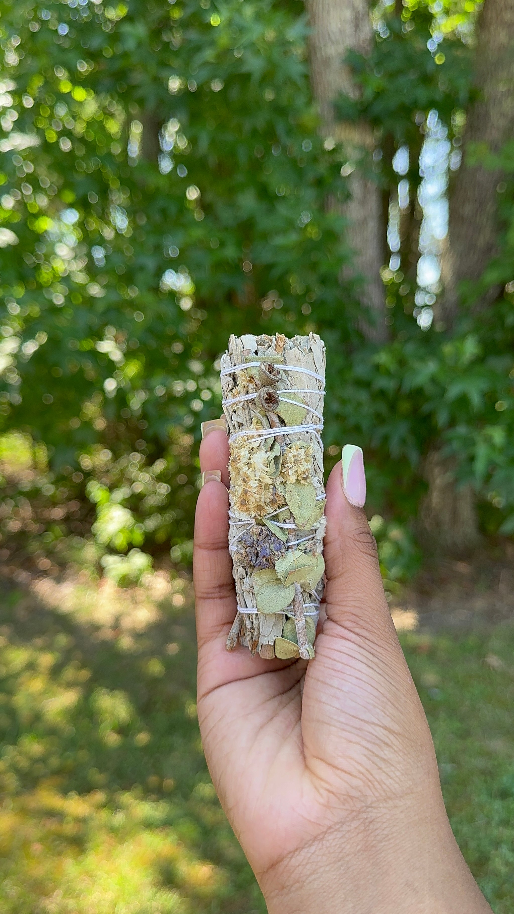 White Sage, Lavender, & Eucalyptus Smudge Stick