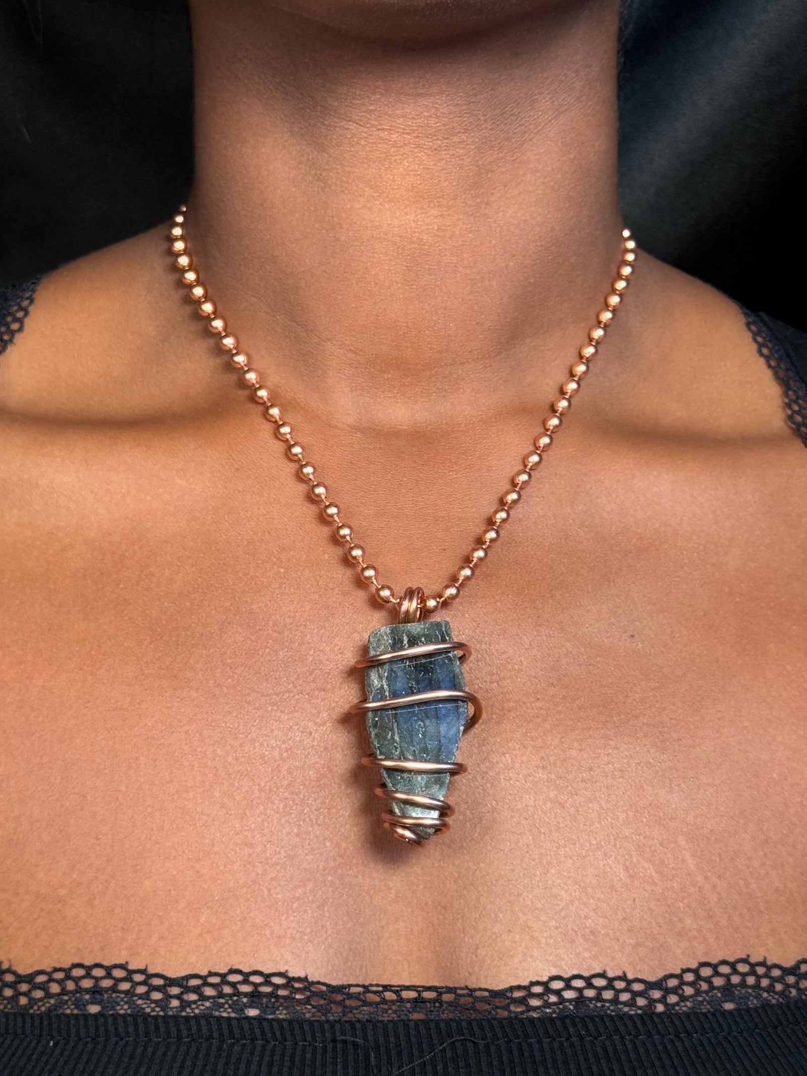 Raw Labradorite Copper Wrapped Crystal Chain Necklace